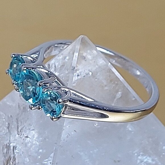 Natural Blue Apatite 5mm 14K White Gold on 925 Sterling Silver Ring Sz 7.5 - Picture 9 of 9